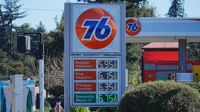 76 station gas sign in California