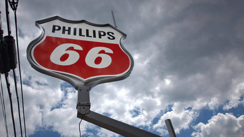 Closeup of Phillips 66 sign