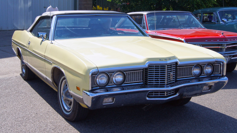1972 Ford LTD parked at a North Dakota car show