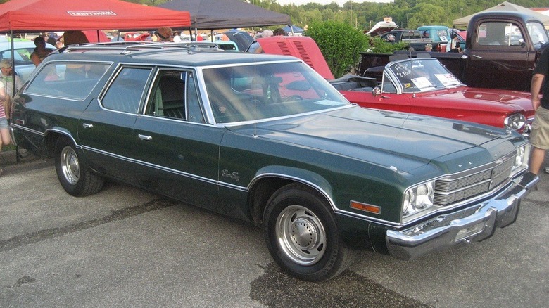 1975 Plymouth Gran Fury station wagon on display at a car show