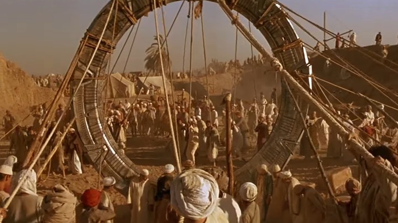 Stargate in desert, opening scene of Stargate