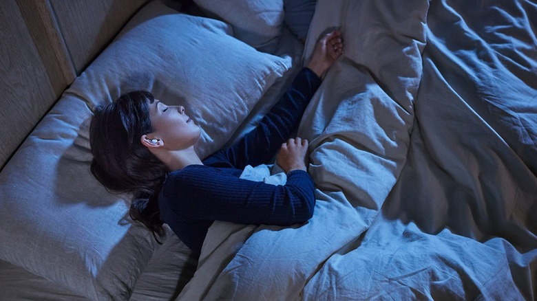 Person using Bose Sleepbuds II