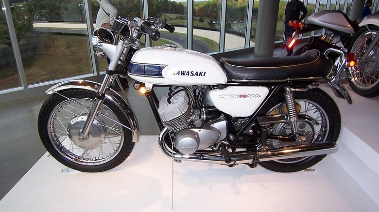 White Kawasaki H1 Mach III inside a building