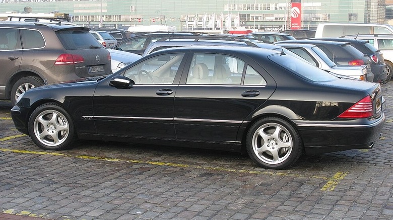 Mercedes-Benz W220 S600 parked in a lot