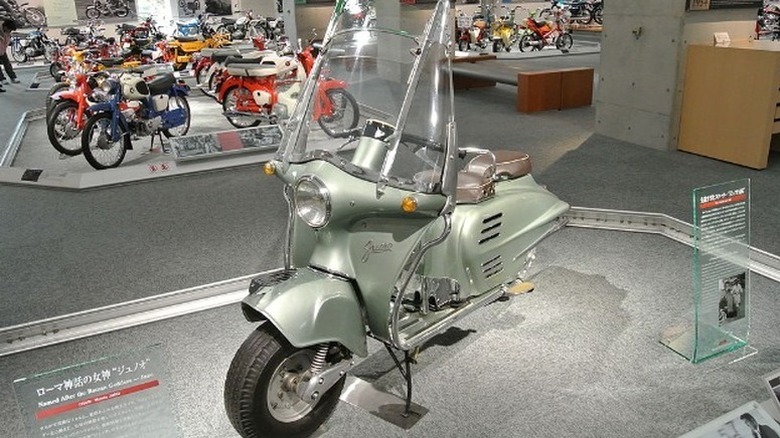 Honda Juno K on showroom floor
