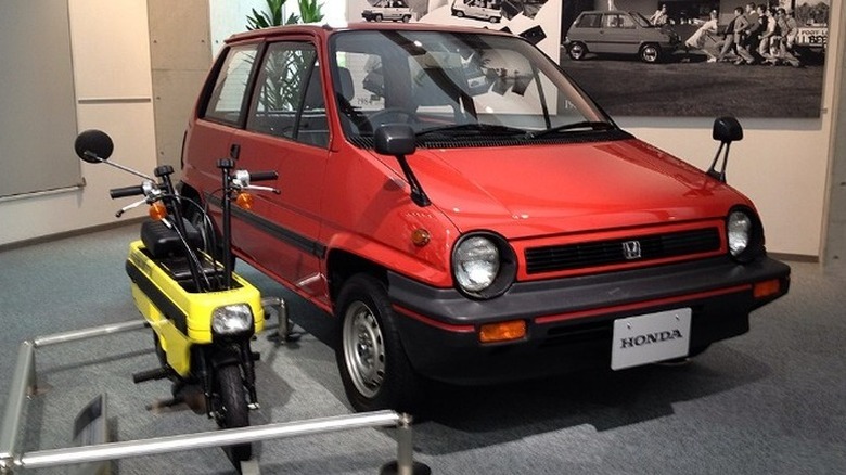 Honda Motocompo and Honda City