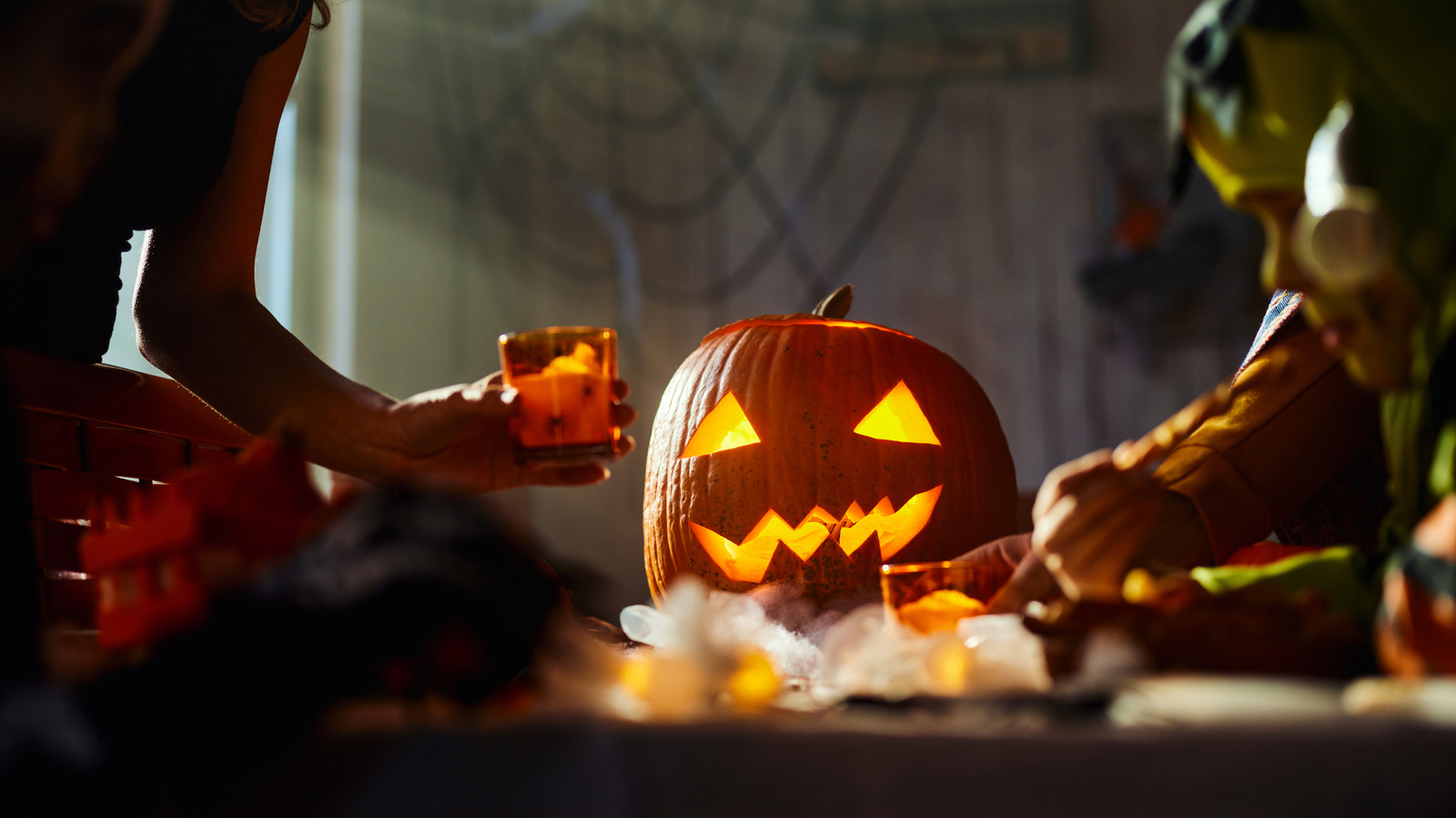 15 Spooky Gadgets & High-Tech Decor That Can Transform Your Home For Halloween