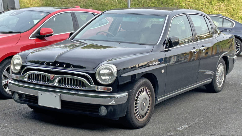 Toyota Origin in a parking lot in Japan