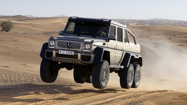 Mercedes-Benz G63 AMG 6x6