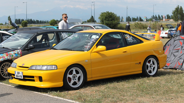 Honda Integra Type-R DC2 at show