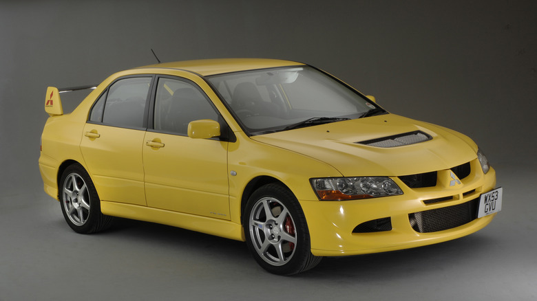 Yellow Mitsubishi Lancer Evo VIII