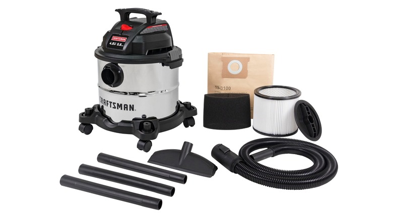 Craftsman wet/dry vacuum and accessories