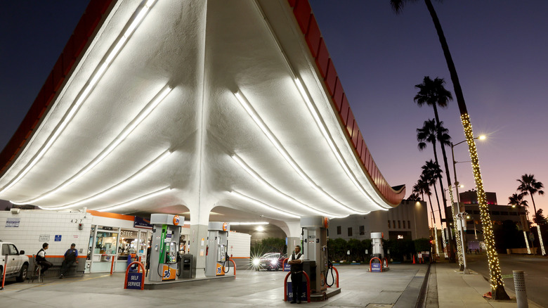 Union 76 gas station in Beverly Hills at night