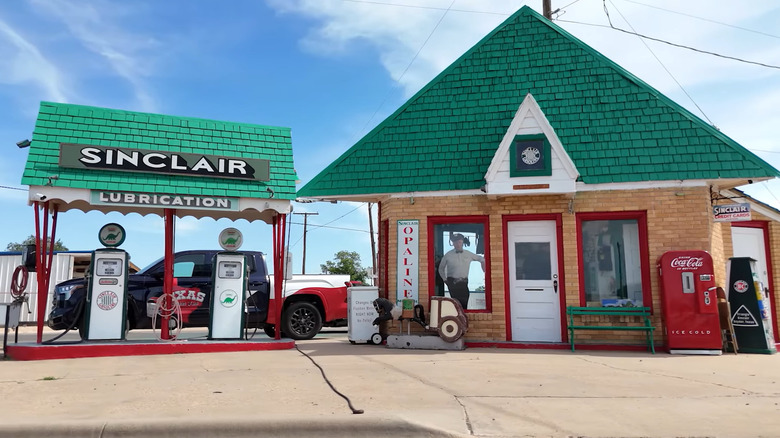 Triangle Sinclair Station in Snyder