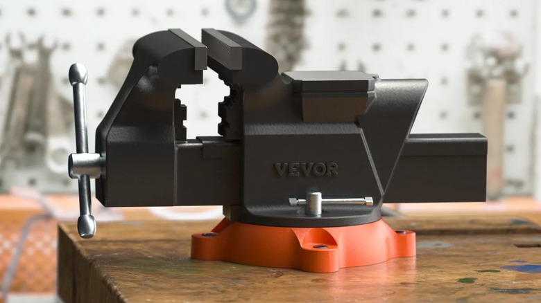 Vevor 6 Inch Bench Vise on a worktop
