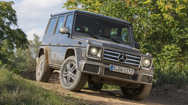 Mercedes-Benz G-Class, G 500 in off-road conditions