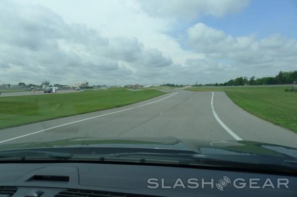 2013 Ford Fusion Energi Test Drive: Ford Does Gamification - SlashGear