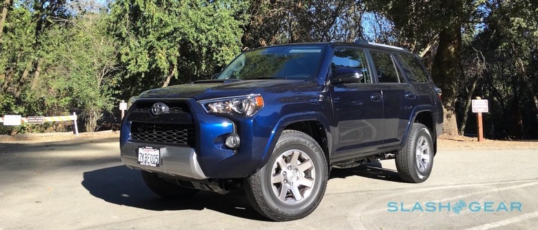 2016-toyota-4runner-review-sg-15