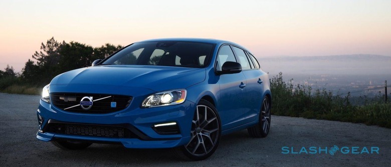 2016-volvo-v60-polestar-t6-review-0