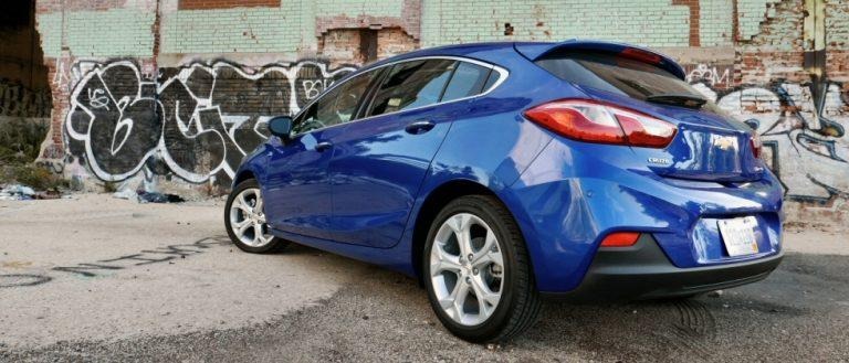 2017-chevrolet-cruze-hatchback-review-photo-slashgearhero