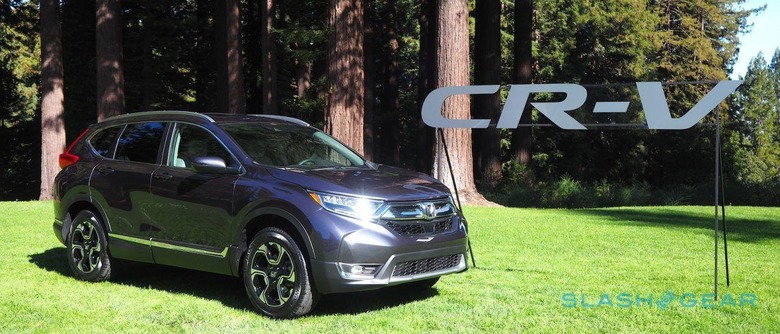 2017-honda-cr-v-0