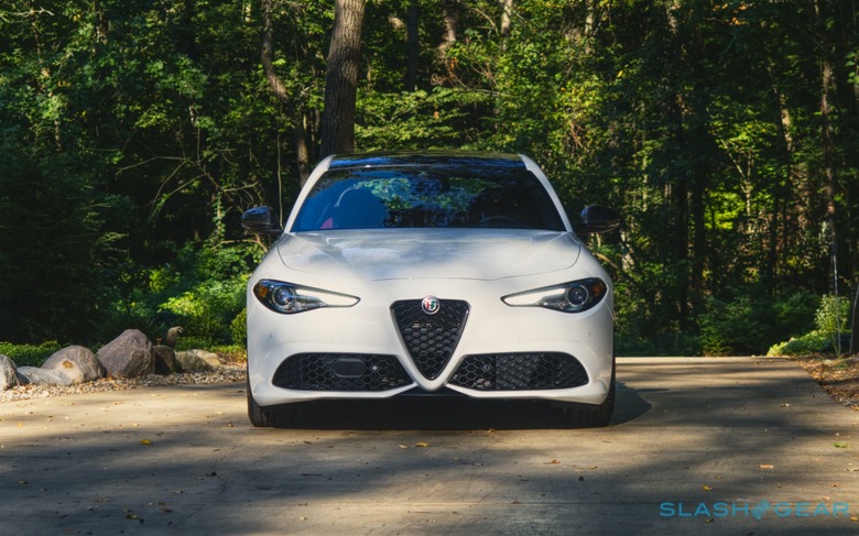 2020 Alfa Romeo Giulia Ti Sport Carbon Review - Gilding The Lily