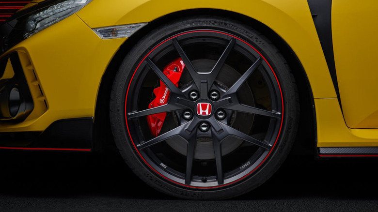 For 2021, Honda Civic Type R Adds a Race-Focused Limited Edition