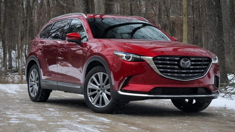 2021 Mazda CX-9 on snowy road 