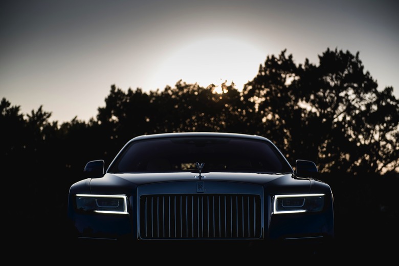 2021 Rolls-Royce Ghost Stretches Its Wheelbase, Becomes The Ghost