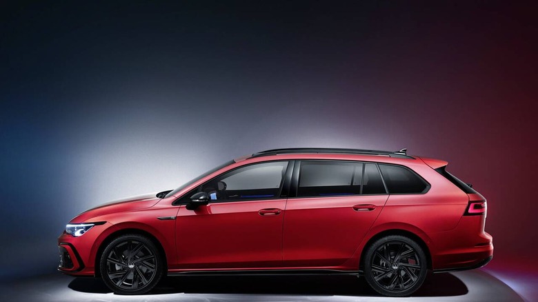 Volkswagen golf variant alltrack 2021 discount