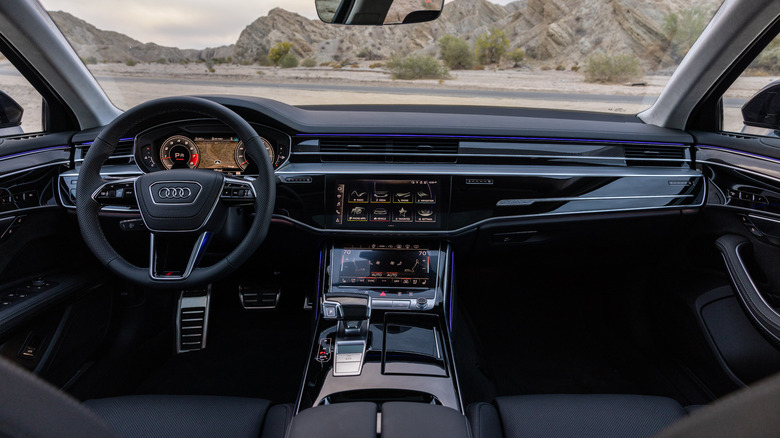 Audi S8 dashboard