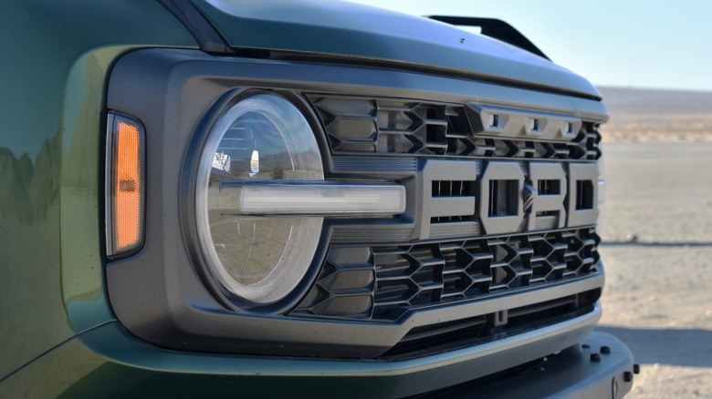 2022 Ford Bronco Raptor grille.