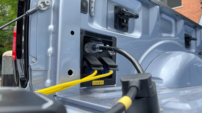 Ford F-150 Lightning bed outlets