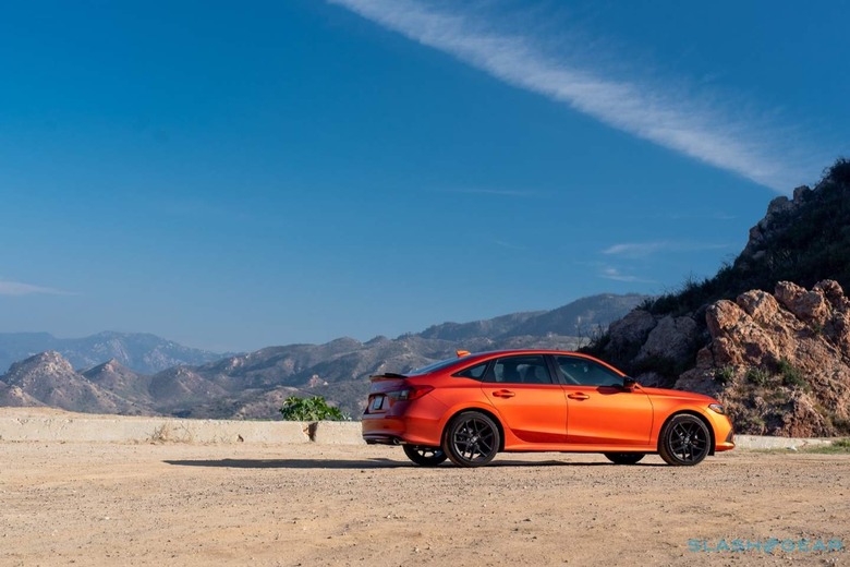 2022 Honda Civic Si First Drive: Much More Than Nostalgia - SlashGear