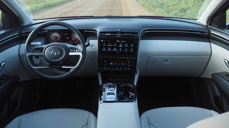 2022 Hyundai Tucson dashboard