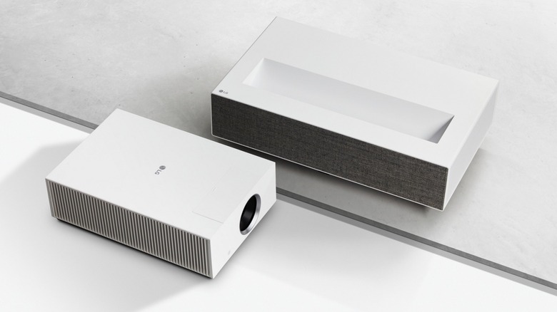 LG CineBeam HU715Q