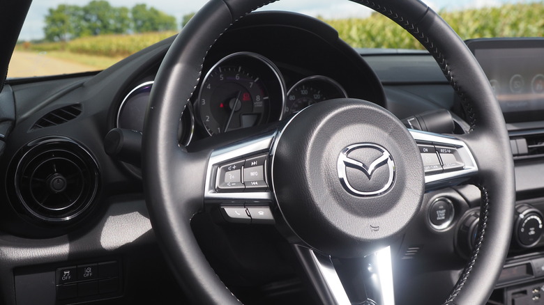 2022 Mazda MX-5 Miata