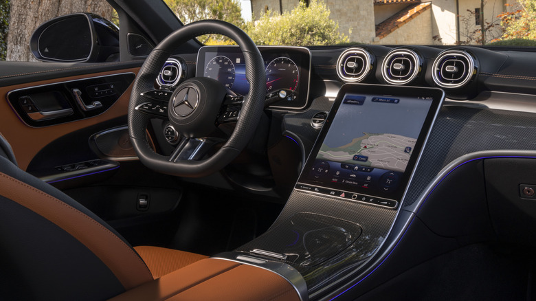 2022 C300 dashboard