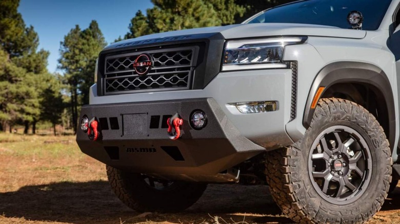 2022 Nissan Frontier front bumper