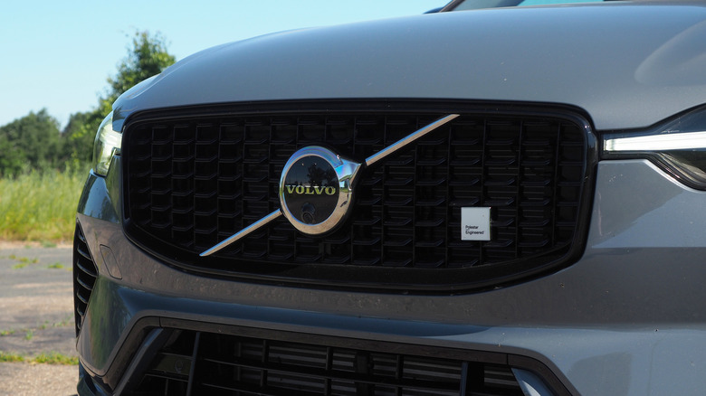 Polestar Engineered badge