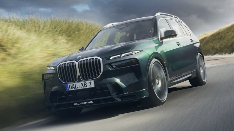 2023 BMW Alpina XB7