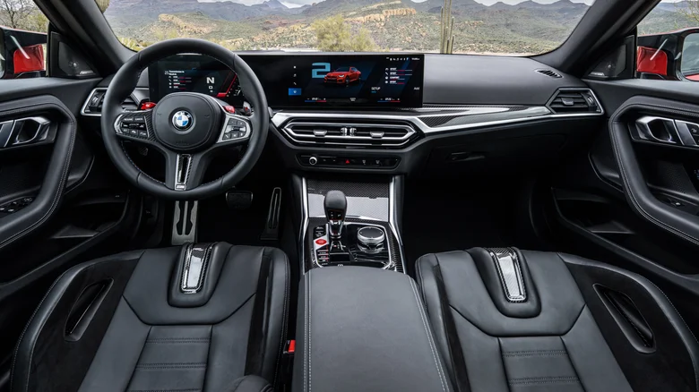 great-tech-headlines-a-compact-interior-1680374143.webp