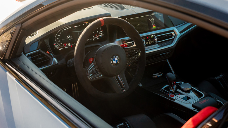 2023 BMW M4 CSL