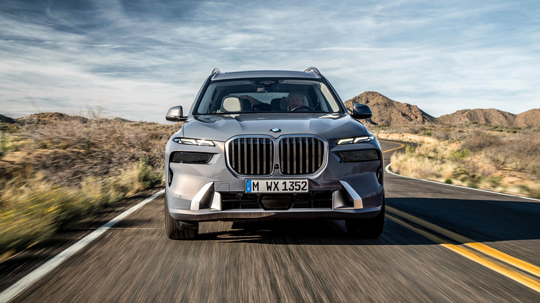 2023 BMW X7 xDrive40i