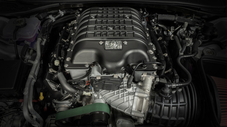 6.2-liter supercharged HEMI engine