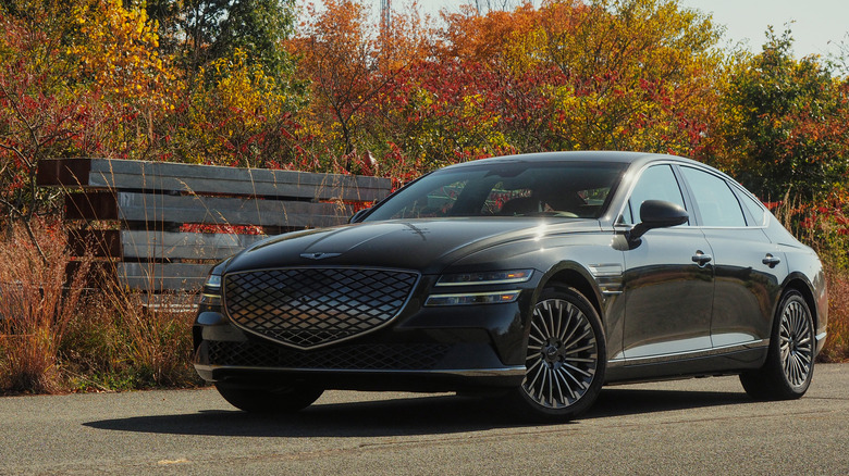 2023 Genesis Electrified G80