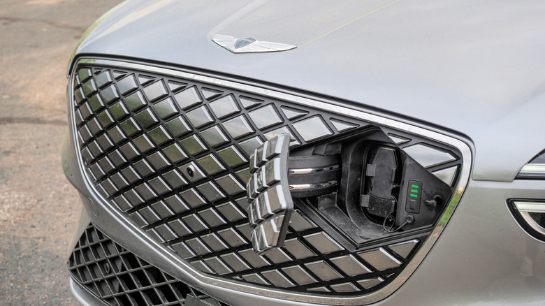 2023 Genesis Electrified GV70 charging port