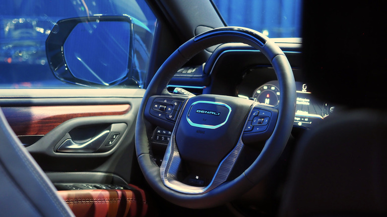 2023 GMC Yukon Denali Ultimate wheel