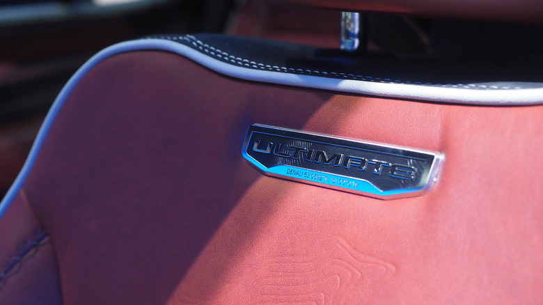  2023 GMC Yukon Denali Ultimate seat