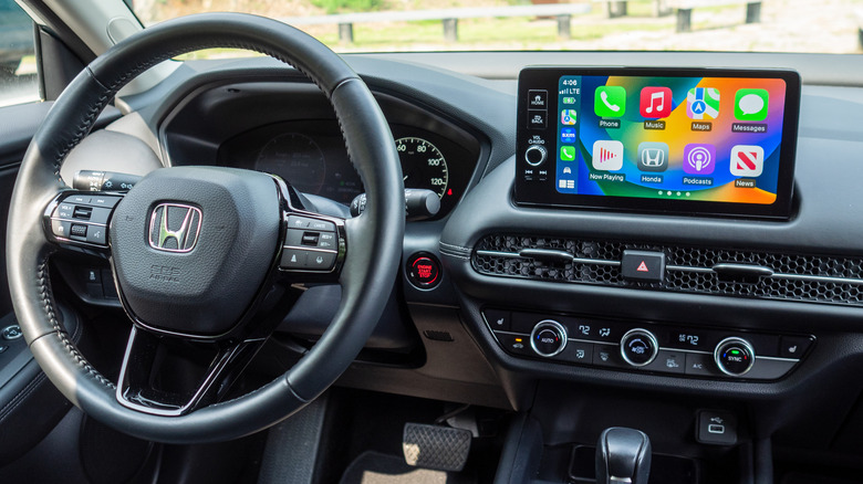 2023 Honda HR-V EX-L dashboard